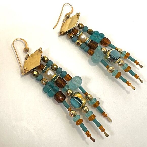 Blue beaded drop earrings - Picture 5 of 10